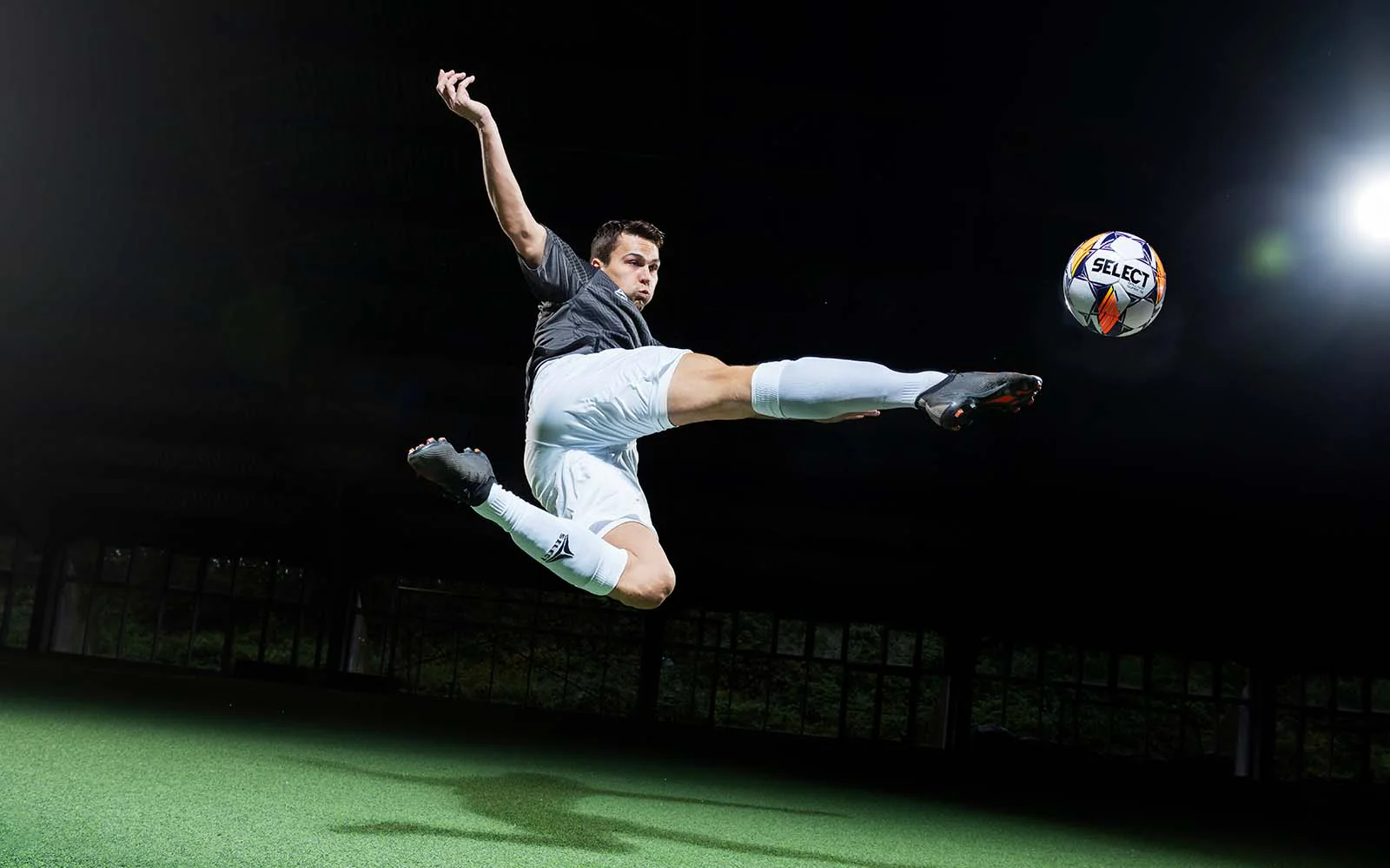 但在欧洲赛 但在欧洲赛